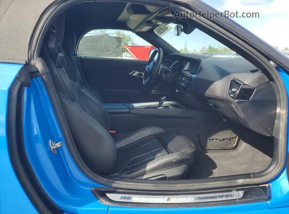 WBAHF9C07MWX29534 2021 BMW Z4 Blue Սալոնի հետևի տեսք