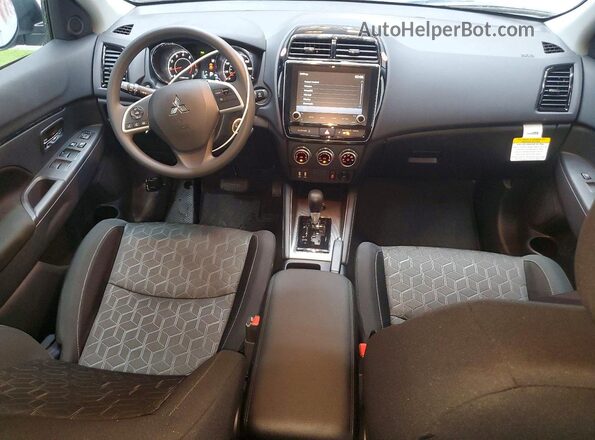 JA4ARUAU9TU014442 2026 MITSUBISHI OUTLANDER Silver 