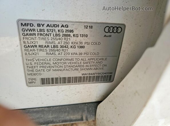 WA1B4AFY5K2040396 2019 AUDI SQ5 White Widok naklejki z numerem VIN