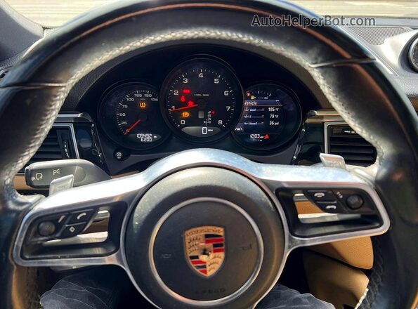 WP1AA2A5XHLB82211 2017 PORSCHE MACAN Gold 