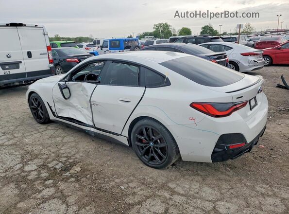 WBA13AW08PFN57302 2023 BMW M4 White Trasero derecho