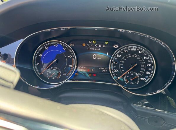 SJAAC2ZV6HC015264 2017 BENTLEY BENTAYGA Teal Widok zestawu wskaźników