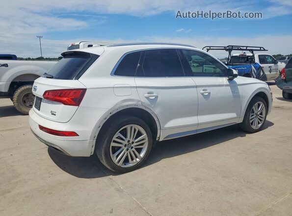 WA1BNAFY5J2229027 2018 AUDI Q5 White 