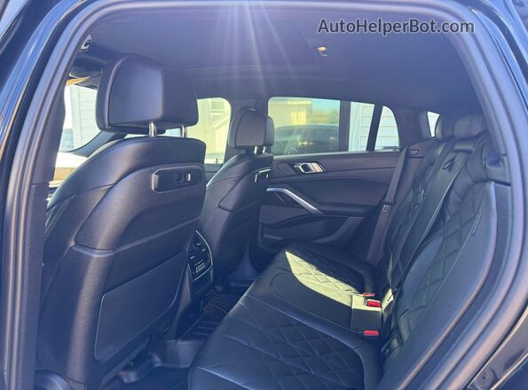 5UX33EX08R9T65489 2024 BMW X6 Black Dashboard view