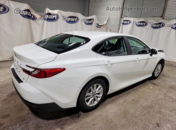 4T1DAACK8TU272970 2026 TOYOTA LE White 