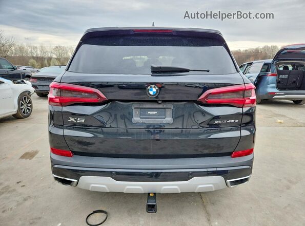 5UXTA6C05M9F32422 2021 BMW X5 Черный 