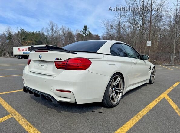WBS3U9C57GP969947 2016 BMW M4 White Front view