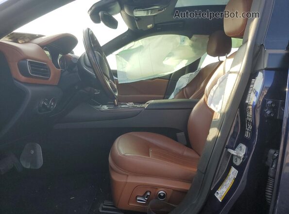 ZN661XUA6MX370853 2021 MASERATI LEVANTE Blue Front interior view