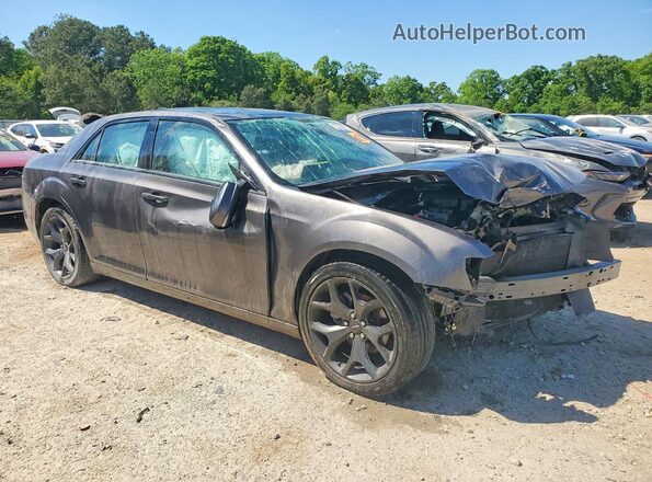2C3CCABG2PH633310 2023 CHRYSLER 300 Gray Widok z przodu
