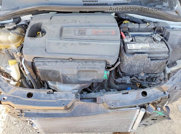 3C3CFFAR1GT229915 2016 FIAT 500 White Սալոնի հետևի տեսք
