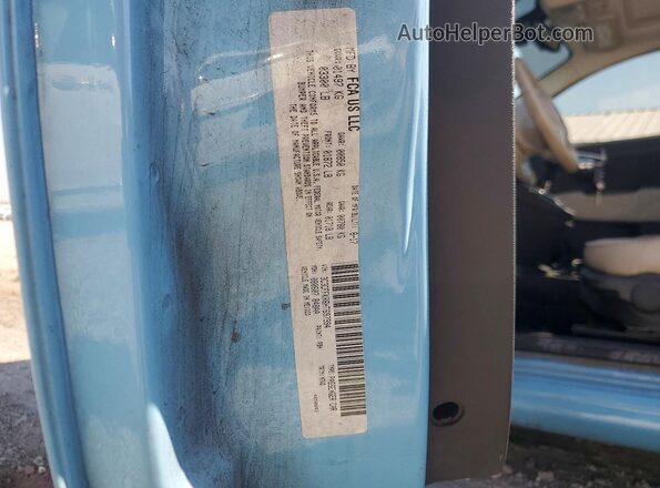 3C3CFFKR6HT697994 2017 FIAT 500 Blue Vista del compartimento del motor