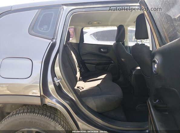 3C4NJCAB2KT658378 2019 JEEP COMPASS Серый Вид наклейки с VIN-кодом