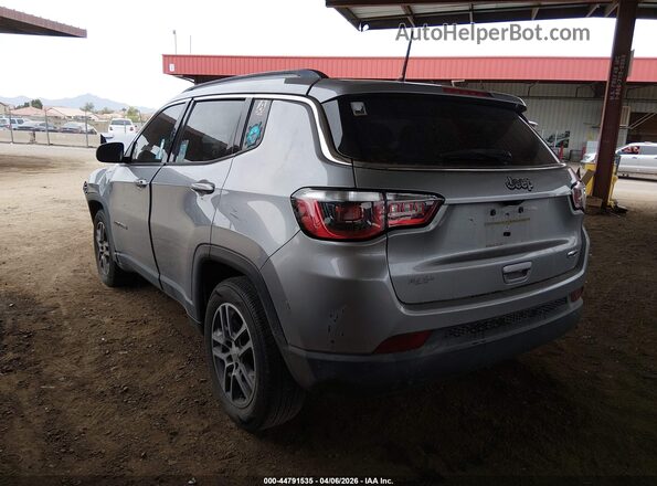 3C4NJCBB1HT671081 2017 JEEP NEW COMPASS Silver 