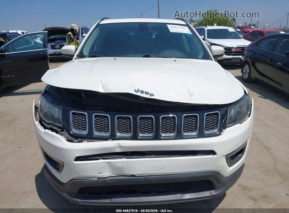 3C4NJCBB8HT632441 2017 JEEP NEW COMPASS White Widok zestawu wskaźników