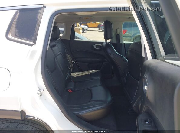 3C4NJCBB8HT632441 2017 JEEP NEW COMPASS White Widok naklejki z numerem VIN