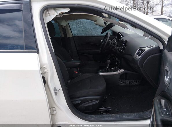 3C4NJDAB1HT646415 2017 JEEP NEW COMPASS White Widok wnętrza z przodu