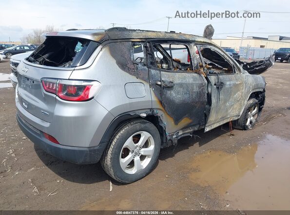 3C4NJDBB0KT850709 2019 JEEP COMPASS Серебряный Задняя правая четверть