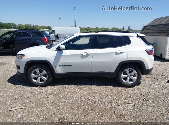 3C4NJDBB1JT349570 2018 JEEP COMPASS Белый 