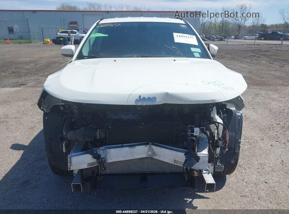 3C4NJDBB1LT148500 2020 JEEP COMPASS Белый Вид щитка приборов