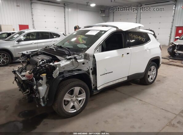 3C4NJDBB1NT217219 2022 JEEP COMPASS White 