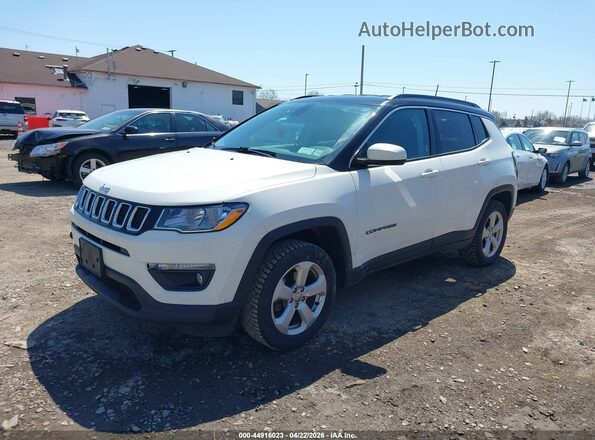 3C4NJDBB2KT839758 2019 JEEP COMPASS Белый Передняя левая четверть