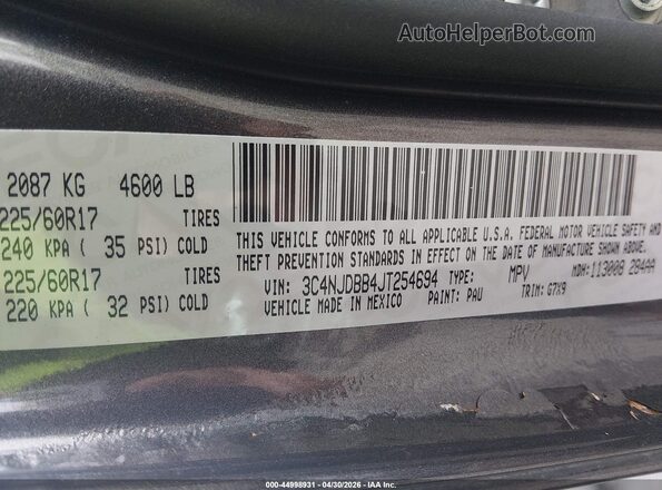 3C4NJDBB4JT254694 2018 JEEP COMPASS Gray Вид підкапотного простору