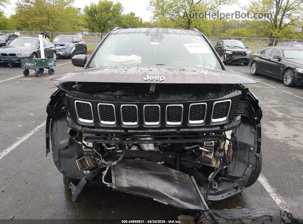 3C4NJDBB4JT254694 2018 JEEP COMPASS Gray Вид спереду