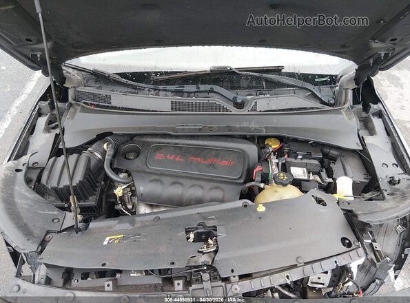 3C4NJDBB4JT254694 2018 JEEP COMPASS Gray Вид ззаду