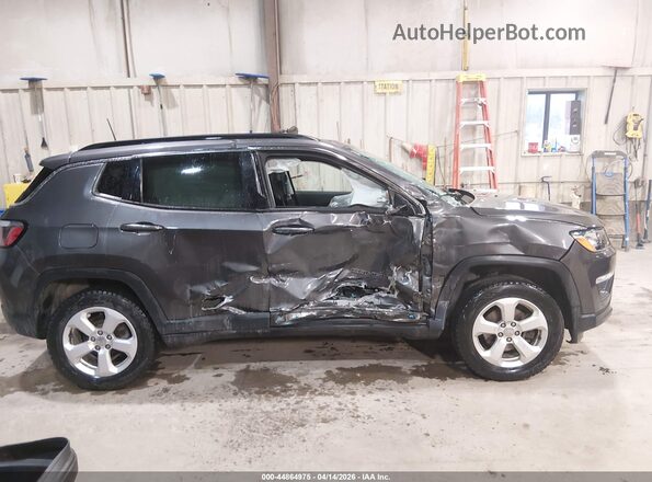3C4NJDBB4KT791504 2019 JEEP COMPASS Gray Սարքավորումների վահանակի տեսք