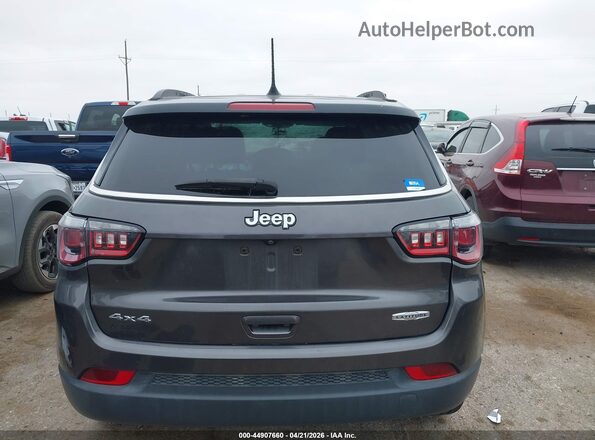 3C4NJDBB5JT113620 2018 JEEP COMPASS Серый 