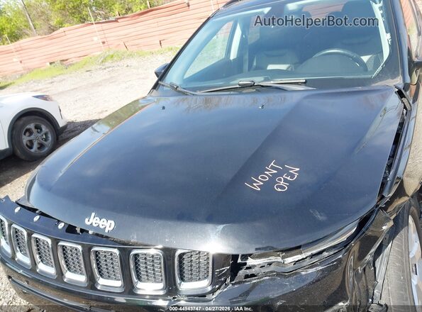 3C4NJDBB5JT138842 2018 JEEP COMPASS Black 