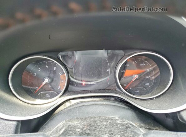 3C4NJDBB5JT483434 2018 JEEP COMPASS Black Instrument cluster view
