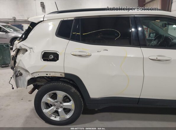 3C4NJDBB5KT734454 2019 JEEP COMPASS White 