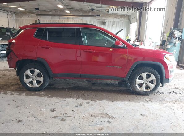 3C4NJDBB8HT651786 2017 JEEP NEW COMPASS Red Rear interior view