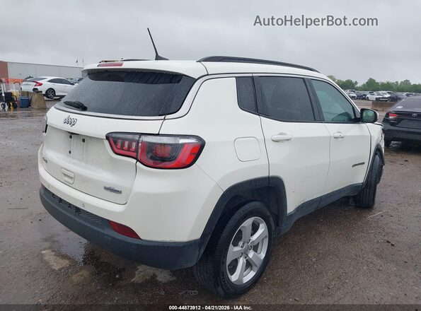 3C4NJDBB8JT331440 2018 JEEP COMPASS Белый Задняя правая четверть