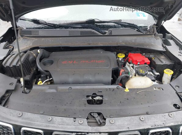 3C4NJDBB8LT156769 2020 JEEP COMPASS Gray უკანა ხედი