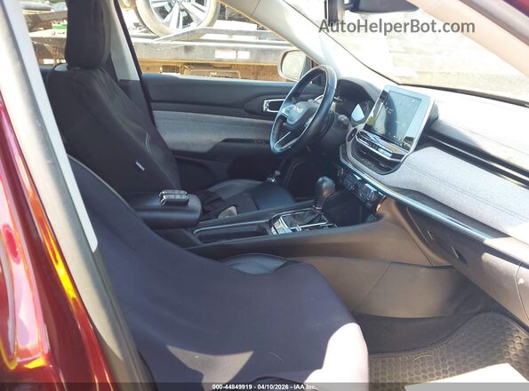 3C4NJDBB8NT151008 2022 JEEP COMPASS Burgundy Front interior view