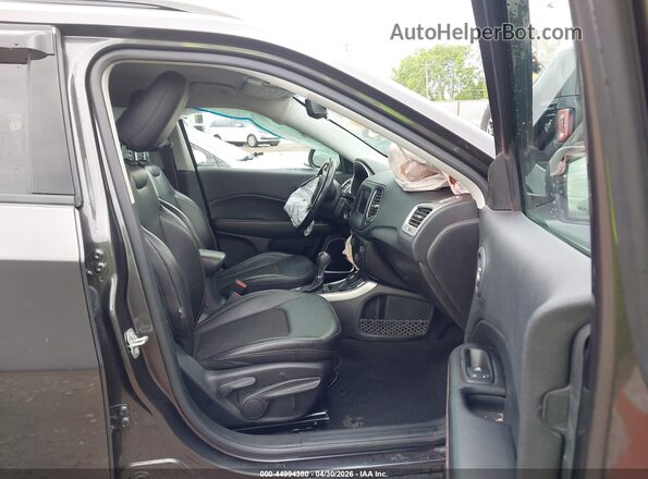 3C4NJDBB9MT503253 2021 JEEP COMPASS Gray Вид салону спереду