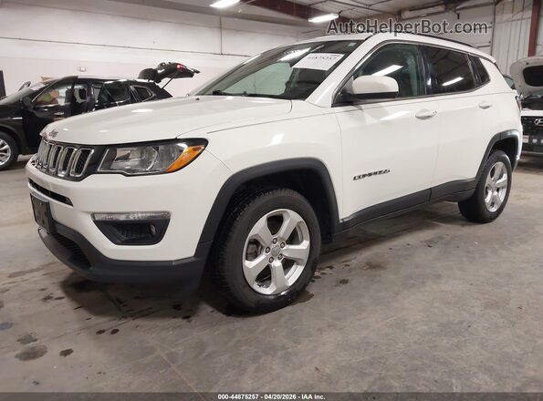 3C4NJDBBXJT313828 2018 JEEP COMPASS White წინა მარცხენა ხედი სამი მეოთხედიდან
