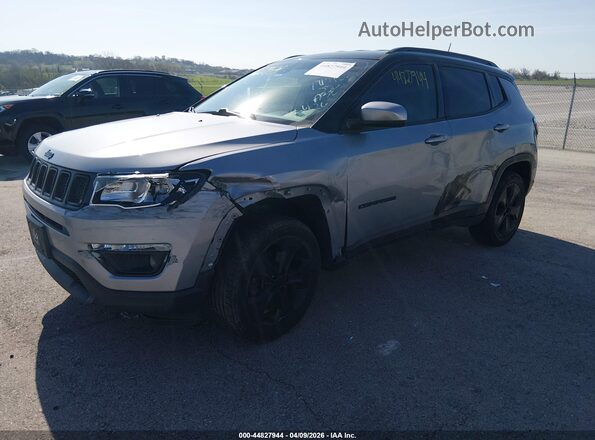 3C4NJDBBXKT734790 2019 JEEP COMPASS Silver Vista tres cuartos delantera izquierda
