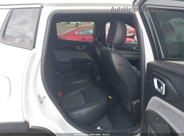 3C4NJDBN2ST602469 2025 JEEP COMPASS White Вид наклейки з VIN-кодом