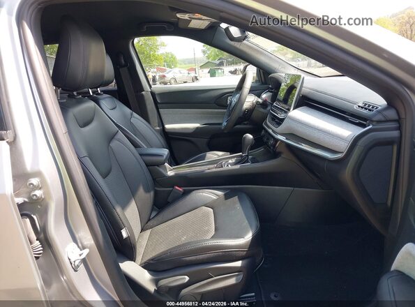 3C4NJDBN4PT516359 2023 JEEP COMPASS Silver წინა სალონის ხედი