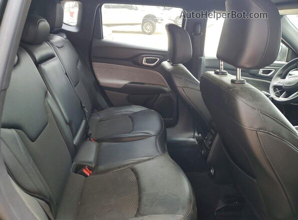 3C4NJDBN7ST601740 2025 JEEP COMPASS Черный Вид задней части салона