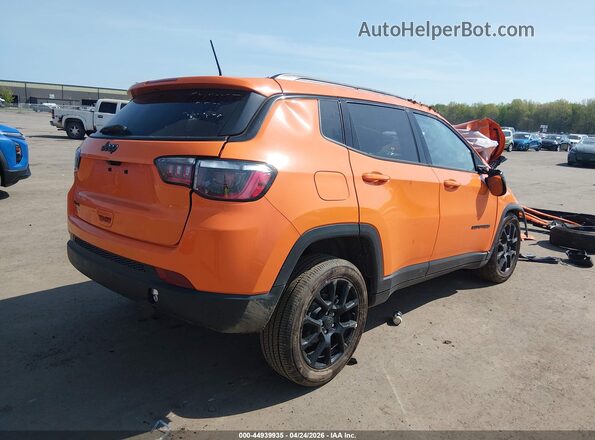 3C4NJDBN7TT160886 2026 JEEP COMPASS Orange Rear right