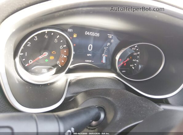 3C4NJDCB0KT690457 2019 JEEP COMPASS Красный Вид задних сидений