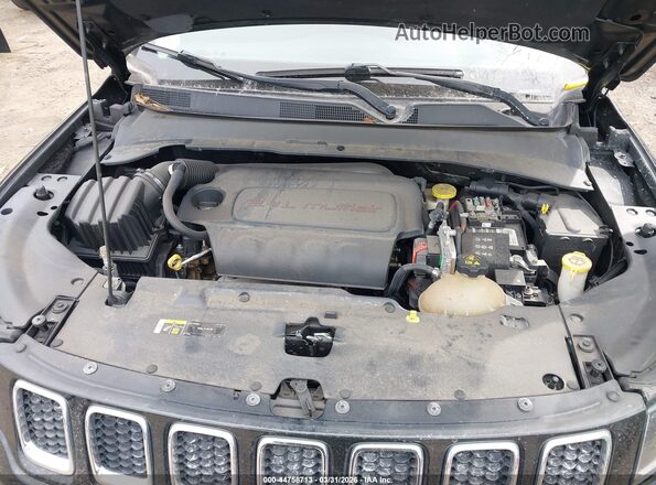 3C4NJDCB2LT211960 2020 JEEP COMPASS Black უკანა ხედი