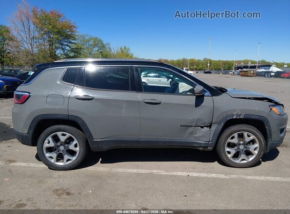 3C4NJDCB5LT138048 2020 JEEP COMPASS Gray Vista interior trasera