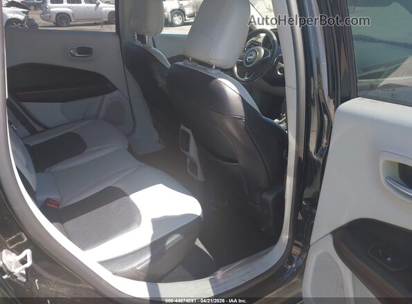 3C4NJDCB7HT641216 2017 JEEP NEW COMPASS Black Widok naklejki z numerem VIN