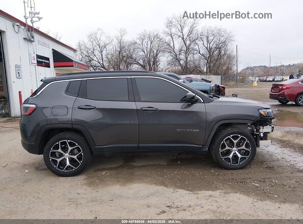 3C4NJDCN2RT145218 2024 JEEP COMPASS Black Vista interior de 360 grados