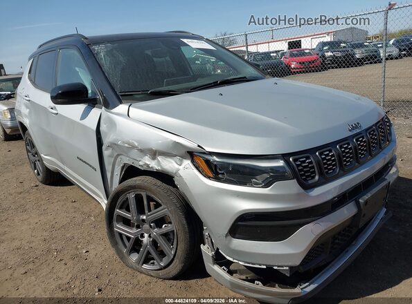 3C4NJDCN4RT173277 2024 JEEP COMPASS Silver Вид спереду
